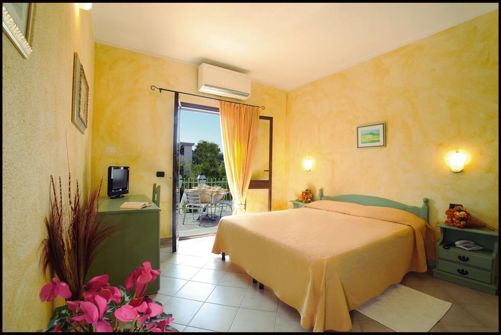 Appartamento Gli Ontani Cala Liberotto Kamer foto