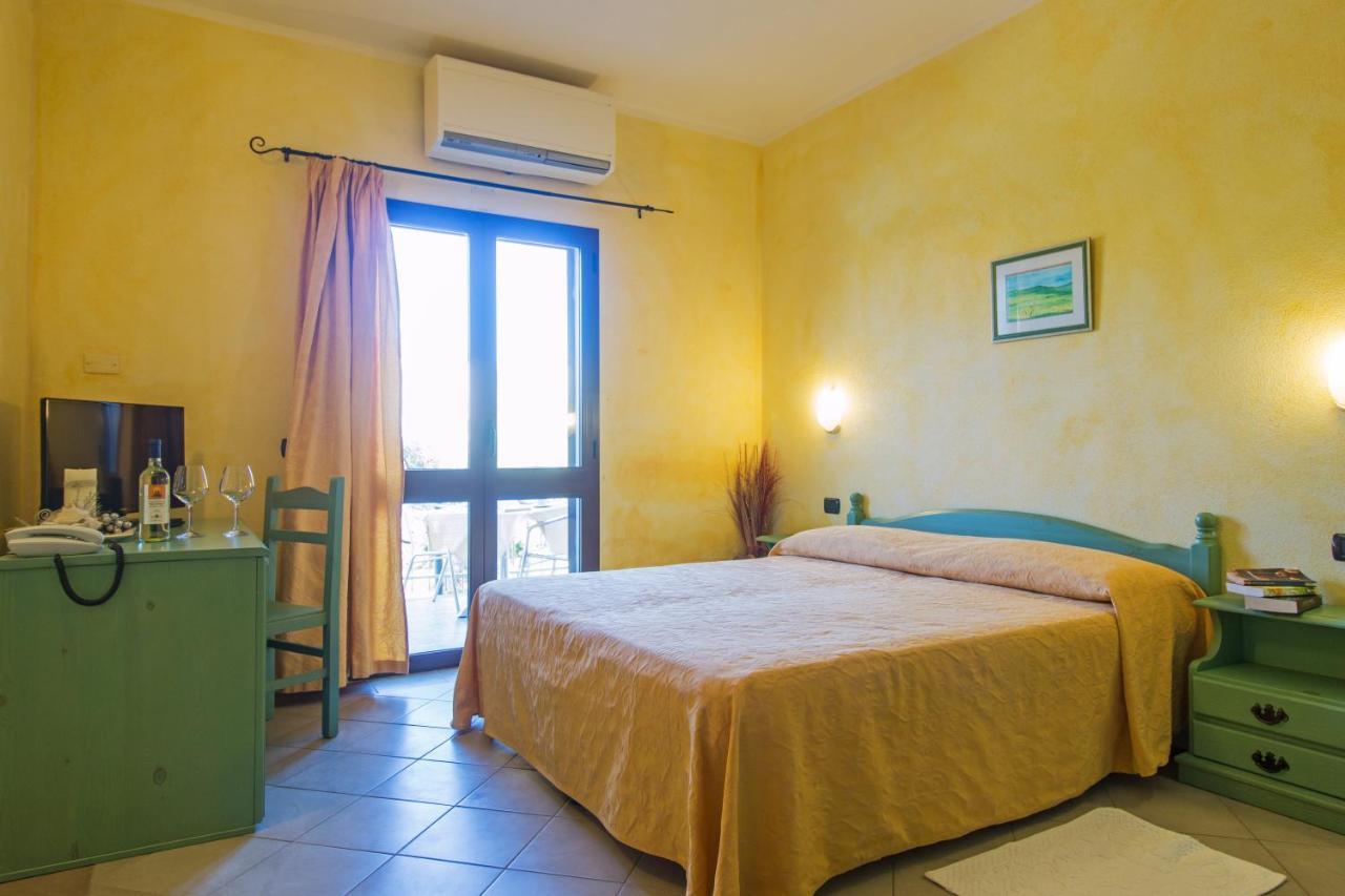 Appartamento Gli Ontani Cala Liberotto Buitenkant foto